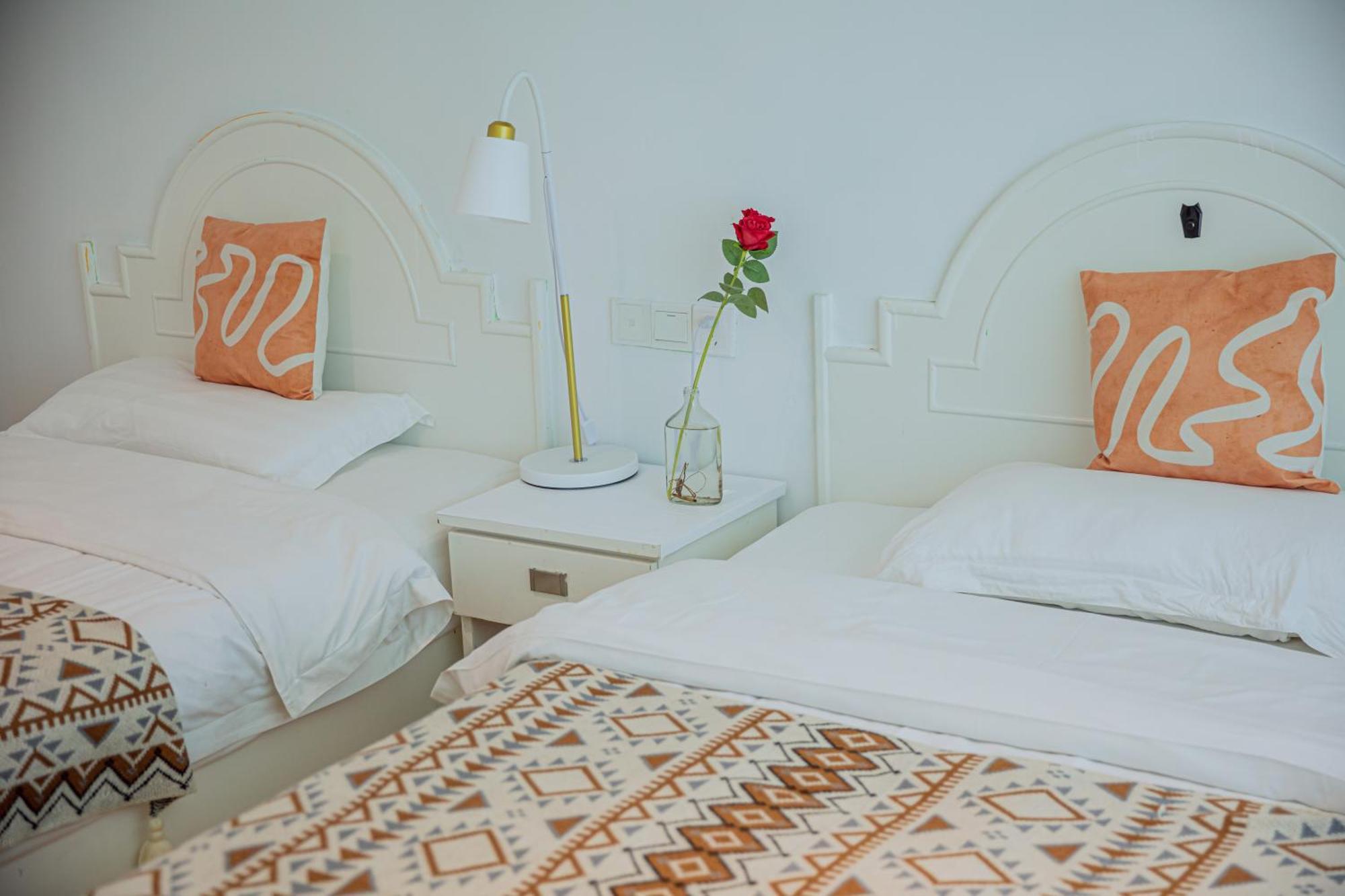 Lumingju Homestay Чжанцзяцзе Экстерьер фото